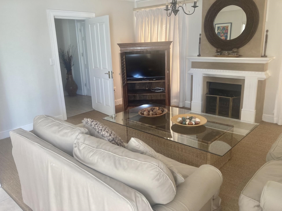 To Let 3 Bedroom Property for Rent in Kenilworth Upper Western Cape